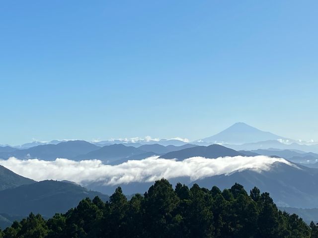 かっぽしテラスからの眺望!運が良ければくっきり富士山と雲海が眺められるかも?!