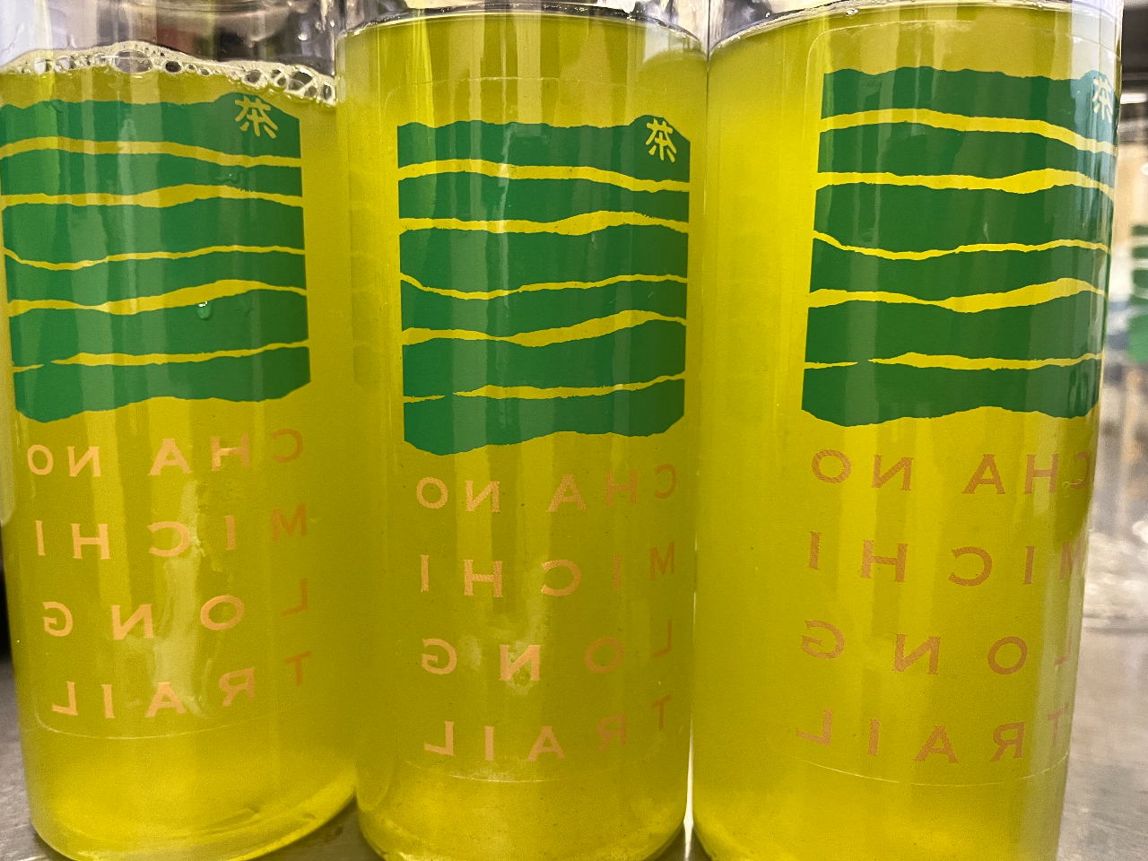 �I���W�i���}�C�{�g���Ɛ����̃e�B�[�p�b�N�Z�b�g�̂��y�Y�t