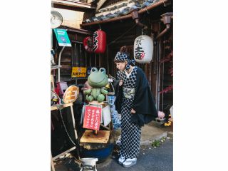 2名様以上のお友達同士での予約限定♪大人気のあったかコートや羽織などのオプションがおひとつ無料になるプランです。