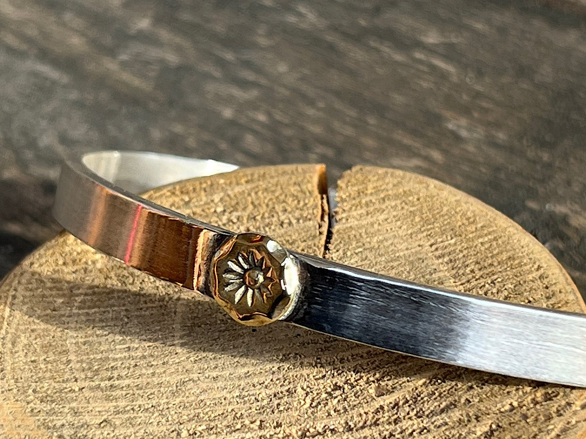 \ʂ̓VvɒSɂ̓|CgŃIWip[c[tč쐬!