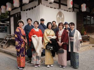 着物で初詣2024