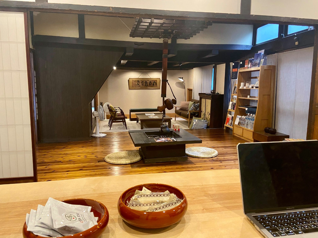 終わられた後はコーヒーやお茶のサービスもございます。お気軽におっしゃってください。