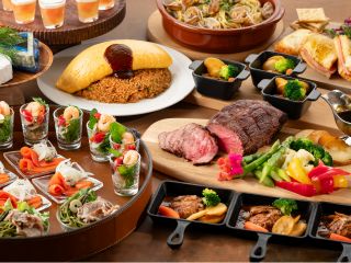 ライブキッチンで調理する音や香りもご馳走です。