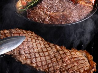 お肉を食べてスタミナ補充し夏バテ知らず!