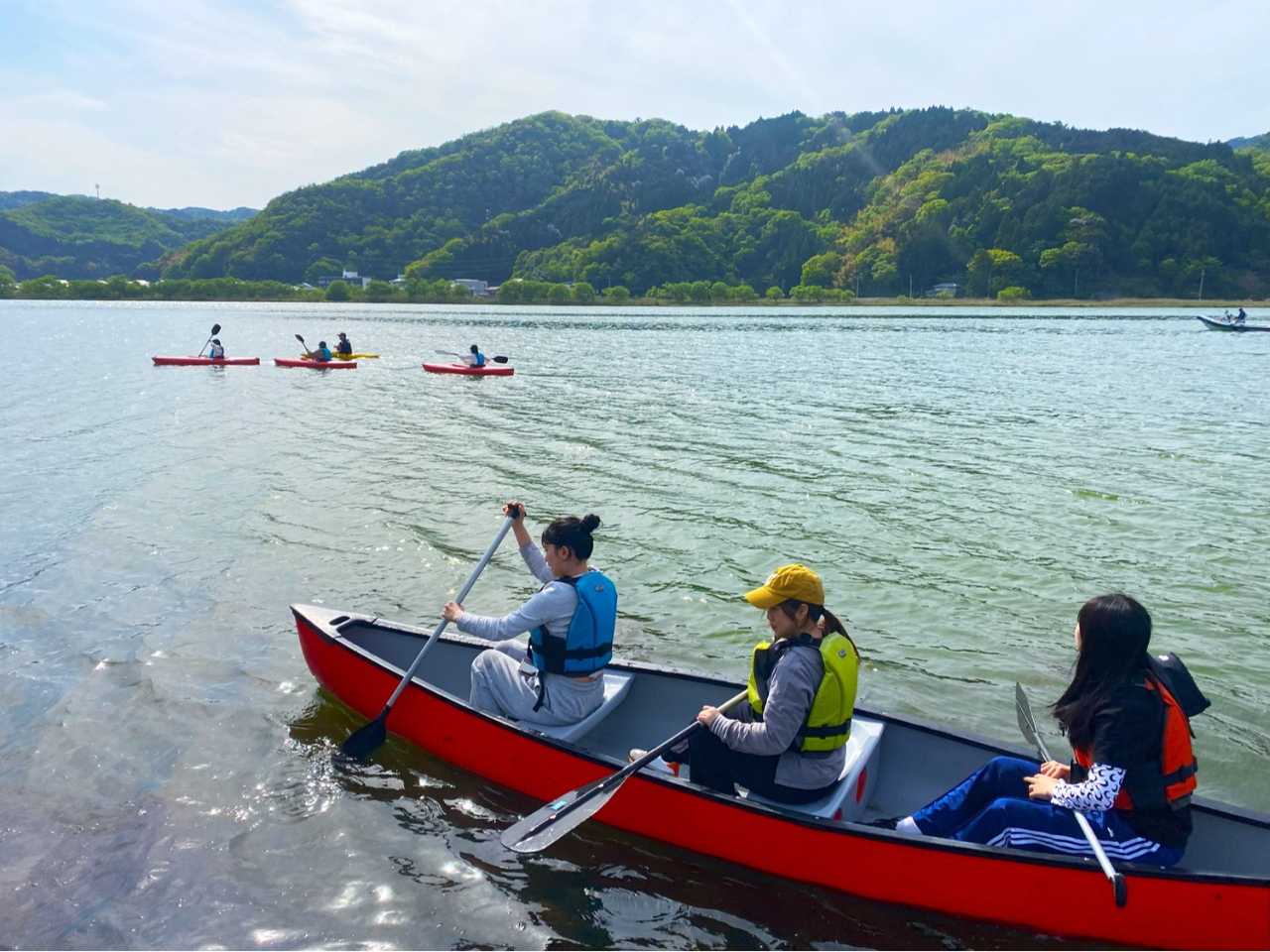 �J�i�f�B�A���J�k�[��3�l���B�t�@�~���[�ɐl�C�ł��B