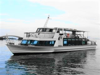 いんたーらーけん号 今津港から竹生島までは片道約30分の船旅です