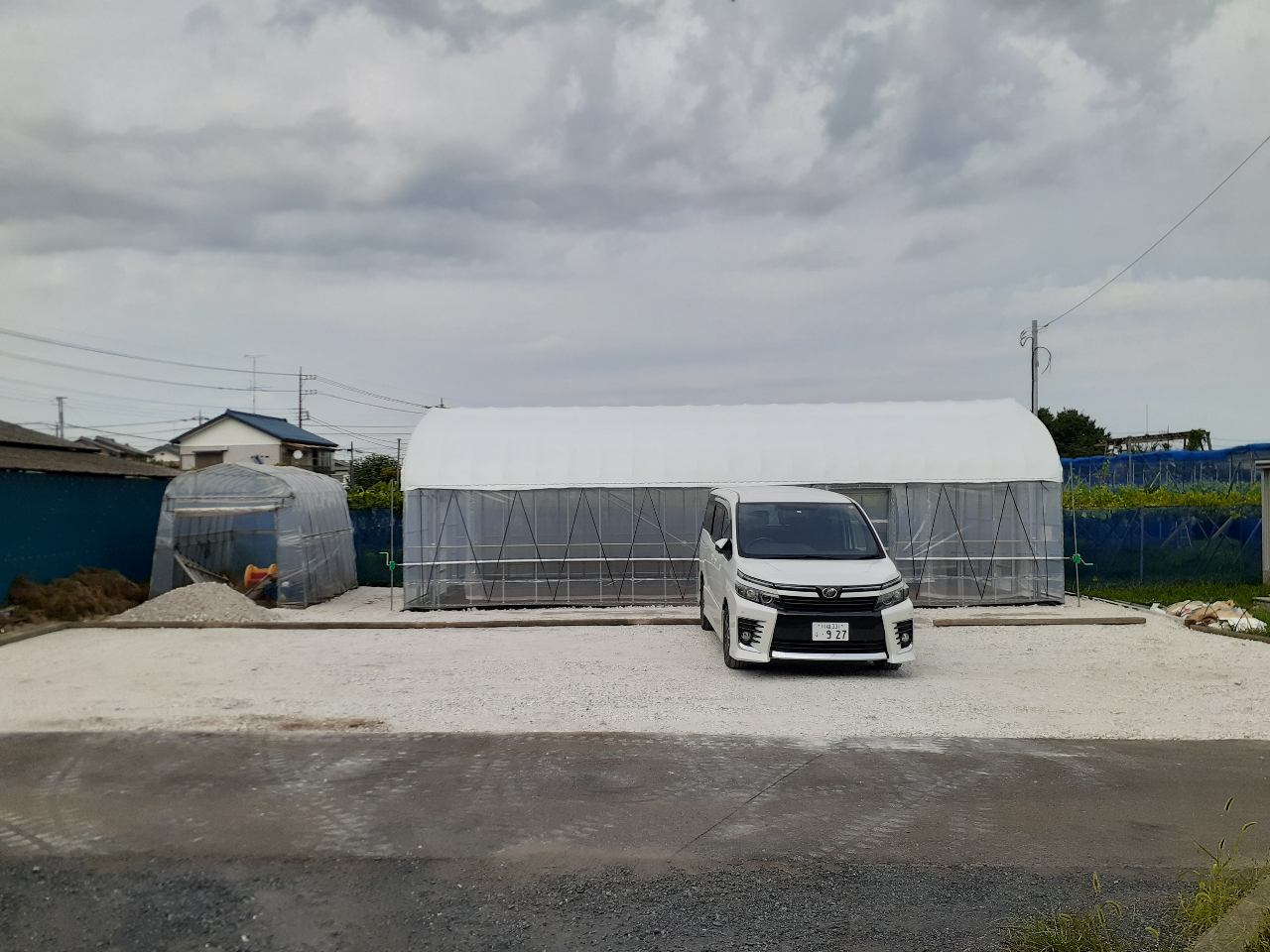 {bNXJ[^Ԃ́ApnEX̑OɒԂĂB