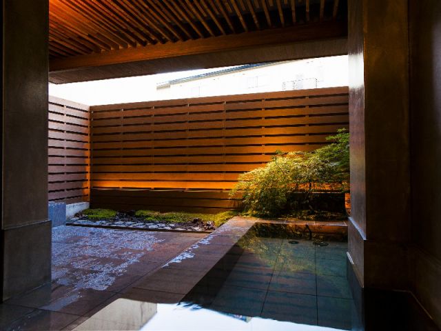 Grafデザインの貸切露天風呂 月の湯 手ぶらでok タオルセット付き カップルにおすすめ 露天風呂ならではの開放感と プライベートな空間でリラックス 湯郷温泉 和モダンなお宿 かつらぎ じゃらん遊び体験 Grafデザインの貸切露天風呂 月の湯 手ぶらでok タオルセット付き カップルにおすすめ 露天風呂ならではの開放感と プライベートな空間でリラックス 湯郷温泉 和モダンなお宿 かつらぎ じゃらん遊び体験