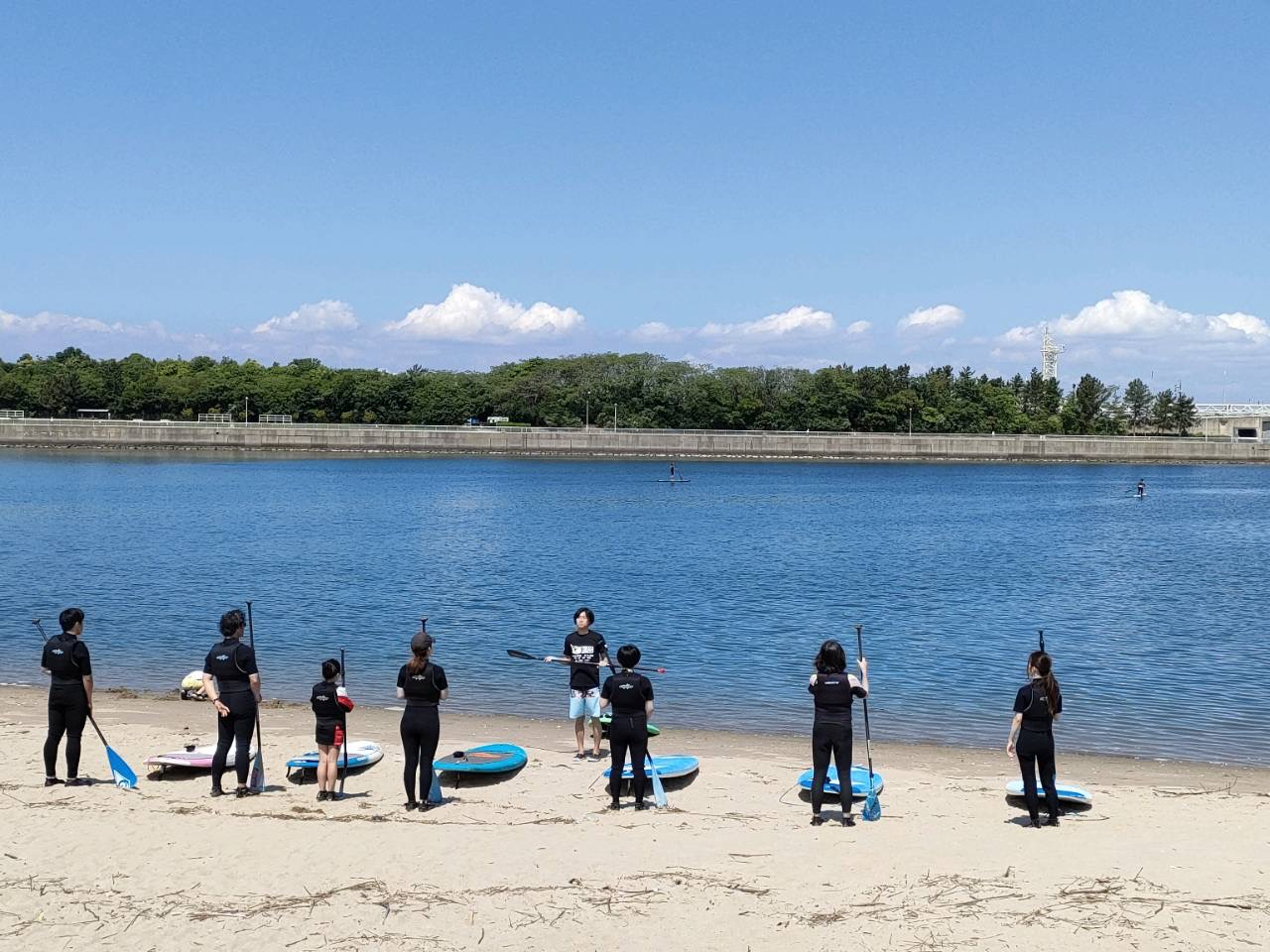 ���₩�ȊC�ʂ�SUP�̌����n�܂�܂��I