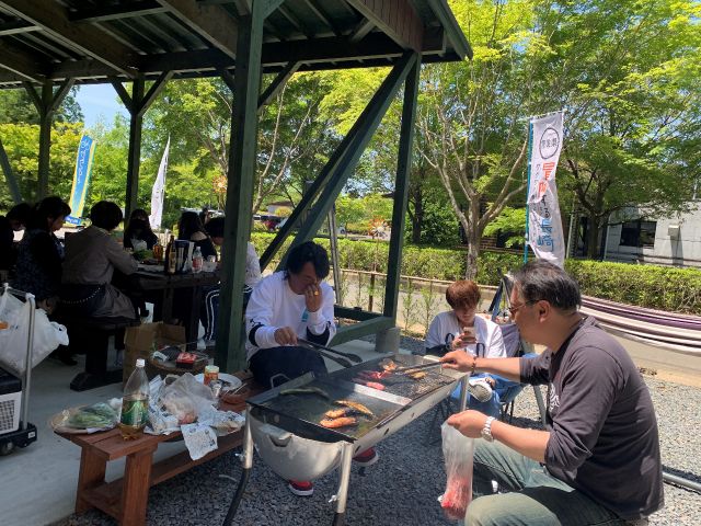 緑豊かな公園の中で爽快BBQ☆