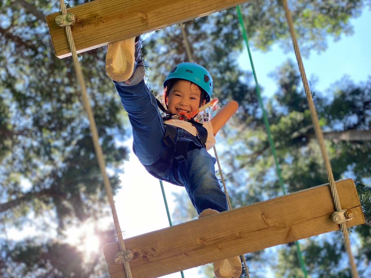 �g��110cm����̌��ł���c���[�g�b�v�R�[�X�I�L�b�Y����V�j�A�܂ňꏏ�ɎQ���ł���̂ł��Ƒ���q���܂̃A�h�x���`���[�f�r���[�Ƀs�b�^���I