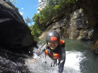暑い夏にピッタリのキャニオニングコースです☆飛び込んで泳いで!夏の西表島を満喫しよう☆