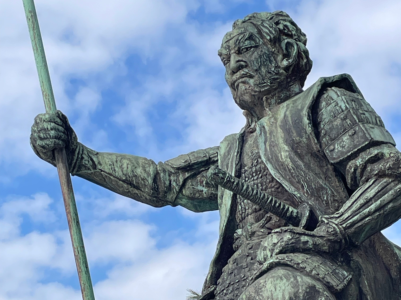 「めおと雁(かり)」が飛んだ北庄城址ー柴田勝家とお市の方の絆に逢いに行こうー