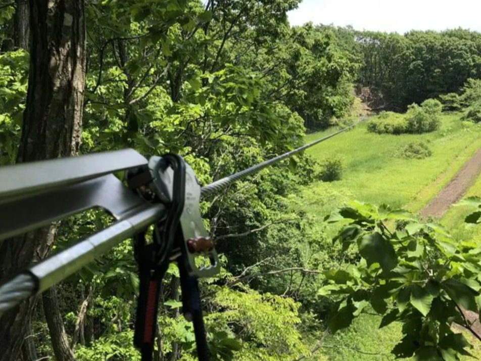 最長200mのロングジップスライドは圧巻!