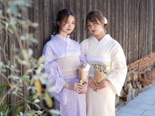 かわいらしいレース着物は小物をプラスすることでより華やかな装いに!