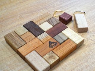 残った木片でキーホルダーひとつ作れます♪