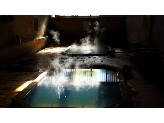 明治14年創業の村之湯温泉