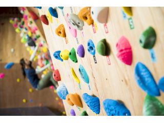 土日プラン 上尾 ボルダリング 初めての方にオススメ レンタルシューズ込みの体験ボルダリング Bonobo Bouldering Space じゃらん遊び体験