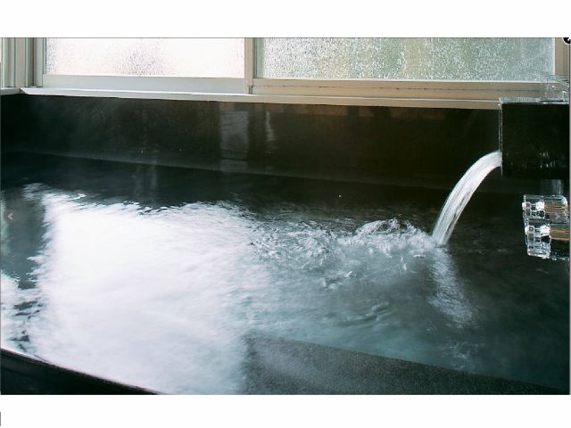 貸し切り風呂【椿】プラン(60分) 内風呂と檜の露天風呂を貸切でお楽しみ頂けます♪