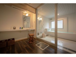 貸し切り風呂【蘭】プラン(60分) 白を基調としたスタンダードの貸切風呂