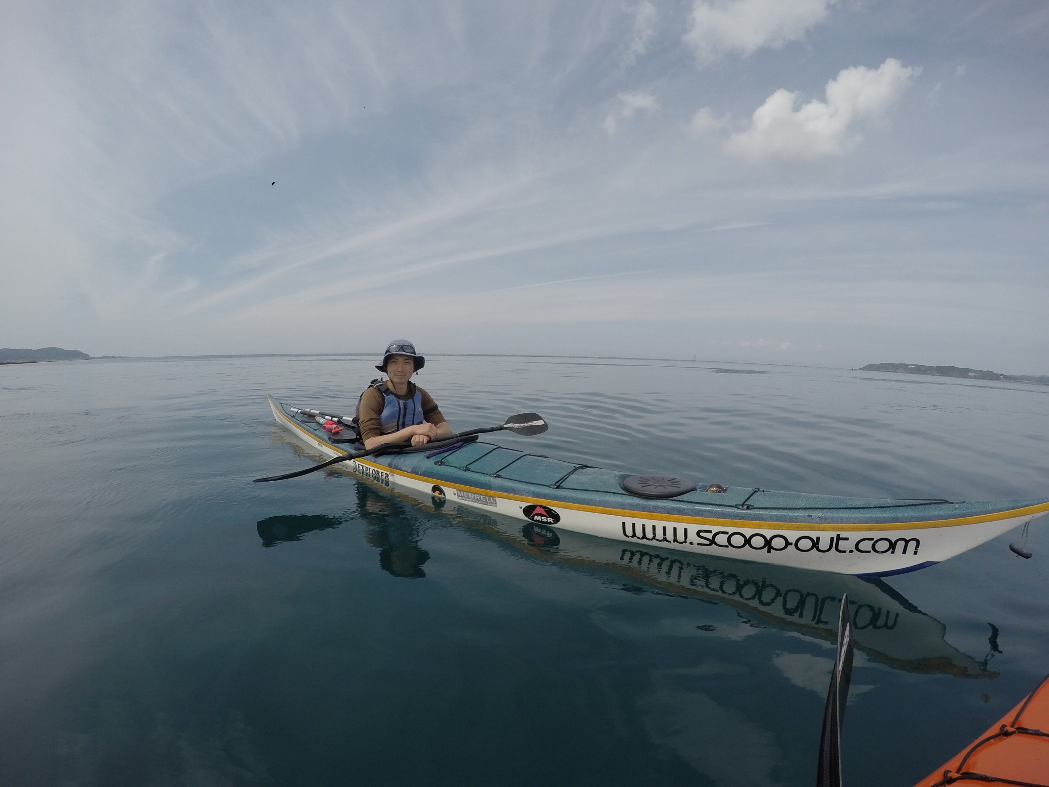 S̓łB߂Ă̕łJɎw܂B