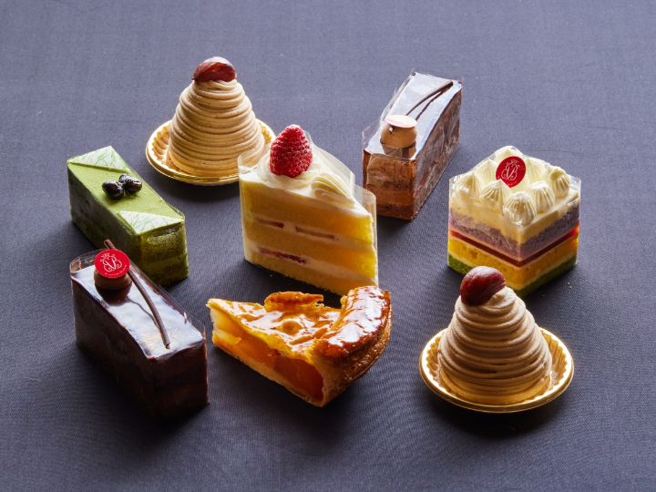 お好きなケーキをお選びいただけます