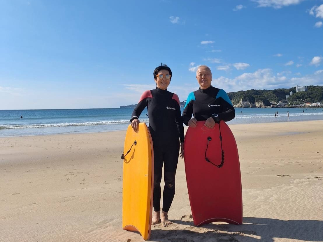 御宿・初心者体験シニアサーフコース】50～60代から始める！サーフィン