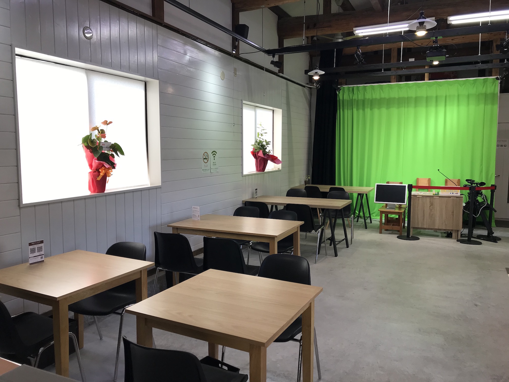 ꏏ̓̕X^WIłA肭낰܂B