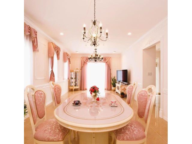 女性限定のプライベートサロンで、優雅な時間をお過ごしください。