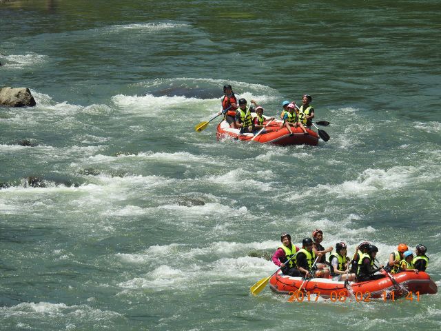 RAFTING-JAPAN:《八代駅/新八代駅まで無料送迎あり》3世代でラフティング&自然を遊び尽くせ!!《家族にお勧め》