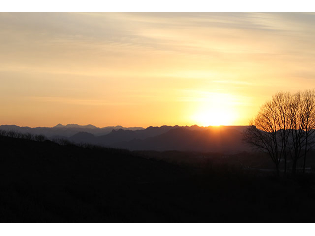 上毛三山を見渡せる雄大な景色・自然を感じることが出来ます。季節によって変化する景観は、カメラ愛好家にも人気のスポットです。