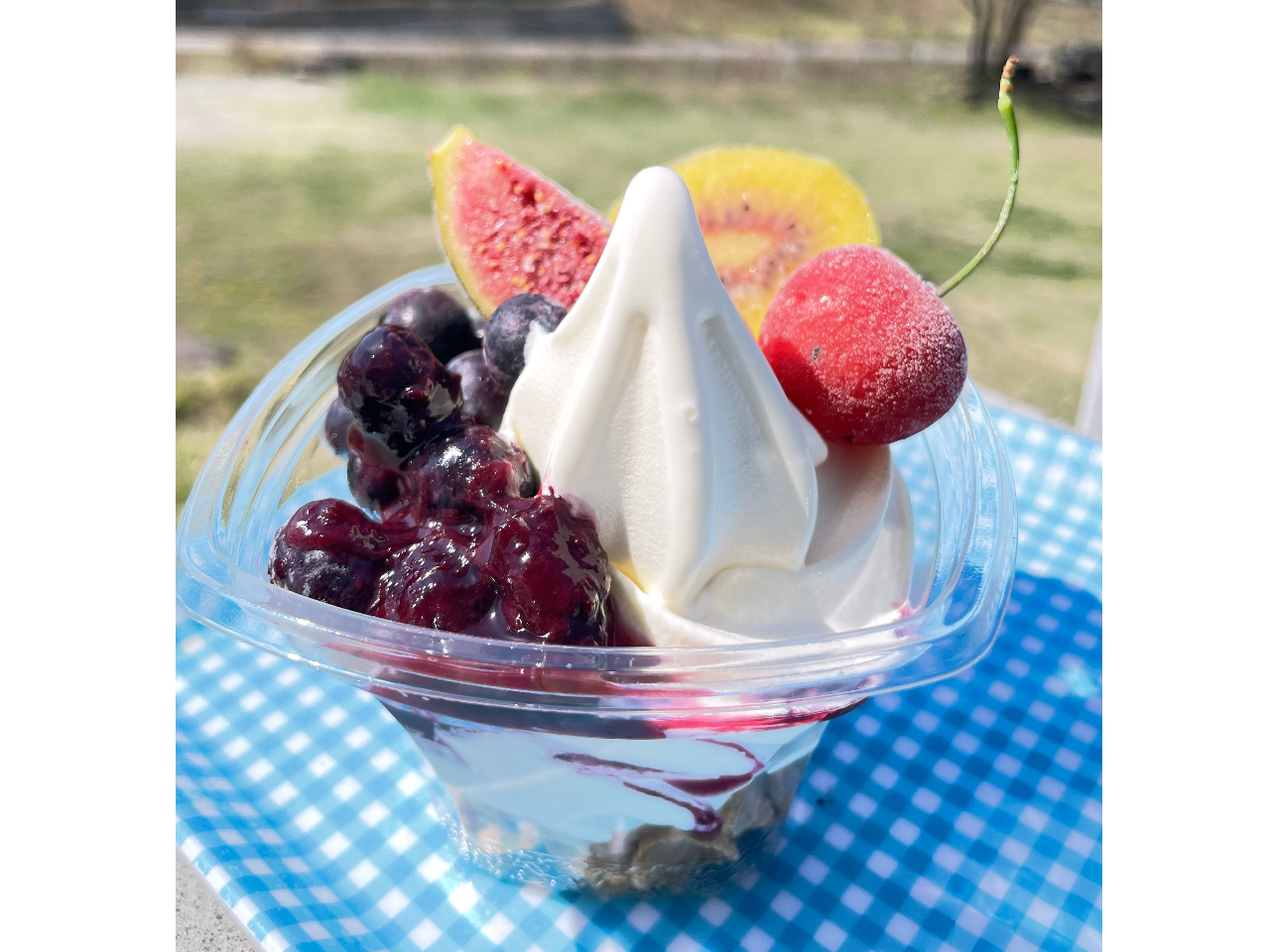 ��l�C��Ԃׂ�\�t�g��G�߂ɂ��g�b�s���O���ύX�ɂȂ�܂��B