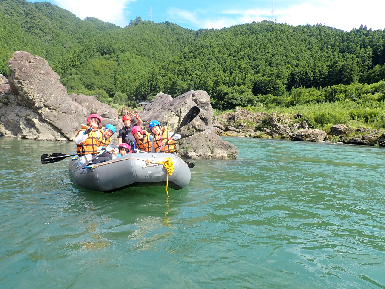 【徳島・ファミリー】【小学生低・中学年向け】鷲敷ファミリーラフティング