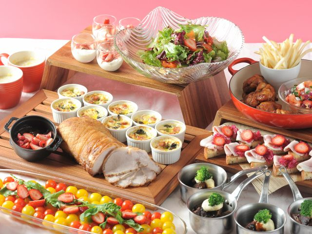 �X�C�[�c��������Ȃ��A�Z�C�{���[�ɂ�䕂��g�p���A�l�X�ȕ\����y���߂܂��B