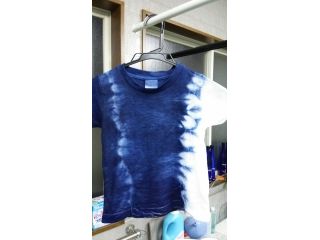 シャツを染める場合はこういった作品が仕上がります。