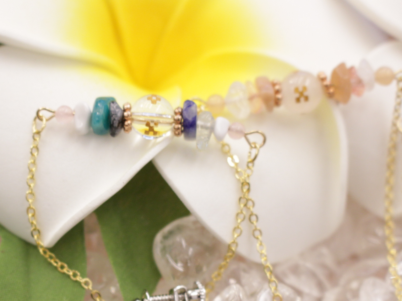 石垣島の思い出をカタチに 女性に人気の天然石チェーンブレスレット 石垣島手作り体験工房みんと じゃらん遊び体験 石垣島の思い出をカタチに 女性に人気の天然石チェーンブレスレット 石垣島手作り体験工房みんと じゃらん遊び体験