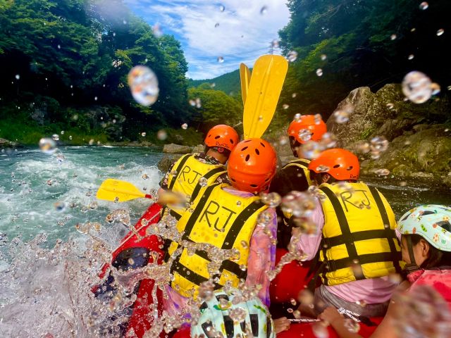 RiverJoy:未就学参加OK!4歳からラフティングを体験♪☆群馬ラフティング☆写真データ無料!ファミリー*カップル