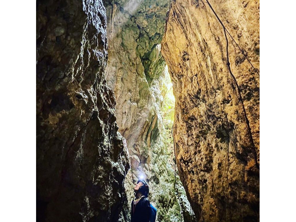 ΊD͂TONɃTSɂčꂽ΁A\ʂ͌ł͎キAtBbV[̕ɂƂȂB̓͂ɁAVAmoNeAɂJXgłB