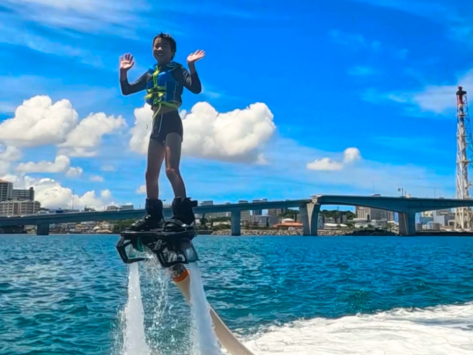 ŋԁwtC{[hxS҂̕劽}̌Ălq𗤂猩wo܂