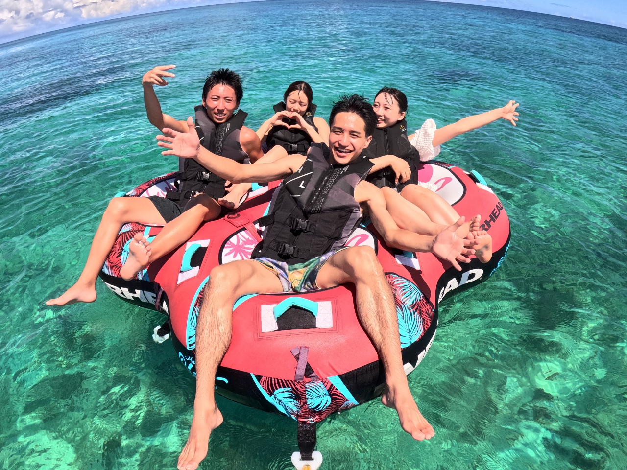 沖縄・那覇・宜野湾】 爽快MAX!!絶叫系海遊び♪最新の乗り物にジェット