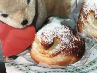 おいしいクリームロールを皆で楽しいひと時!