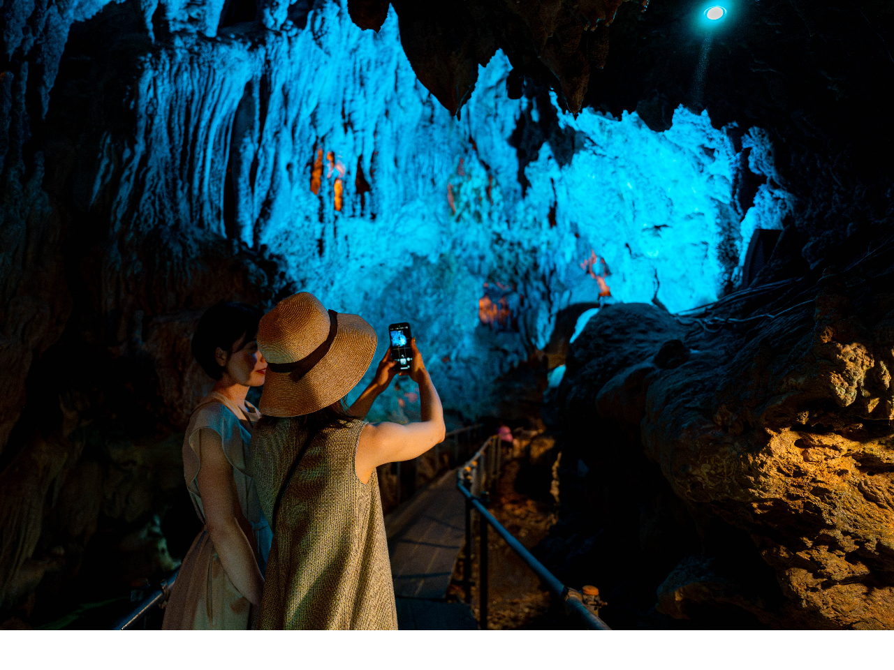 ܂ŊCɐĂ悤ȌzIȐ̐E