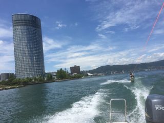 ウェイクボードに挑戦〜♪