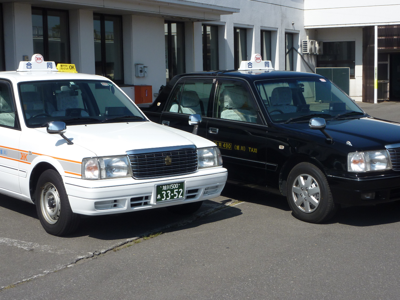 経験豊富なドライバーが、安心と安全にお客様のお供をさせて頂きます。車両内は感染対策もバッチリ安心な空間で移動致します。