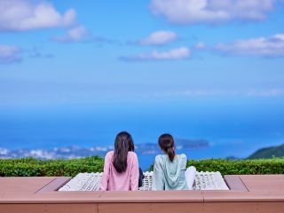 8/11からは『PANORAMA TERRACE 1059』もオープン!1段上がったデッキからは遮るものがなく、絶景をご覧いただけます。