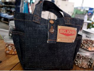 ラベルは別途料金になります。