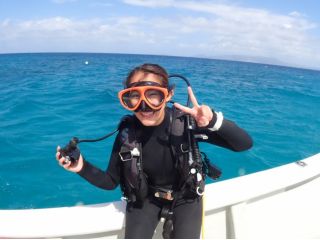 笑顔でピース!ワクワク体験はじまり 行ってきまーす(^^)/