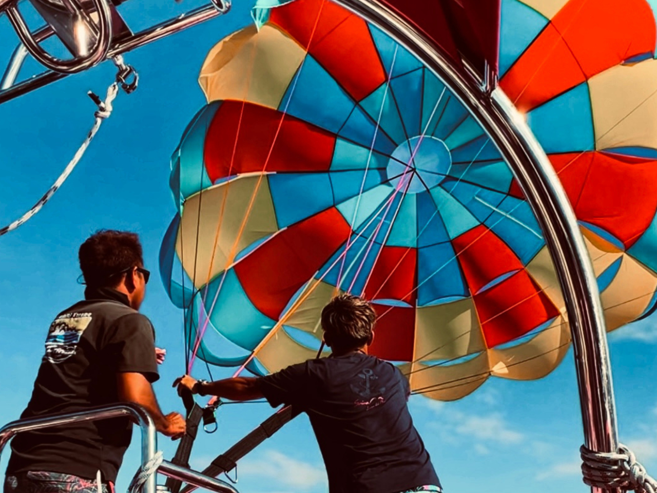 ���100m�A360�x�I�[�V�����r���[�B���t�������قǂ�OKINAWA�u���[���L����܂��B