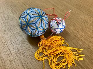 親子サイズセット 御殿まりつくり体験 2時間コース 鶴岡の伝統工芸品 御殿まり を手作りしませんか ファミリー カップルにおすすめ 上野御殿 まり教室 じゃらん遊び体験