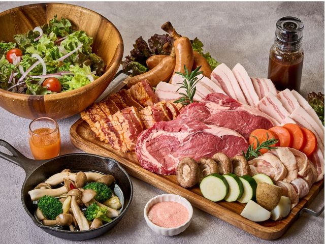 プレミアムプラン3,800円(写真は4名様分)